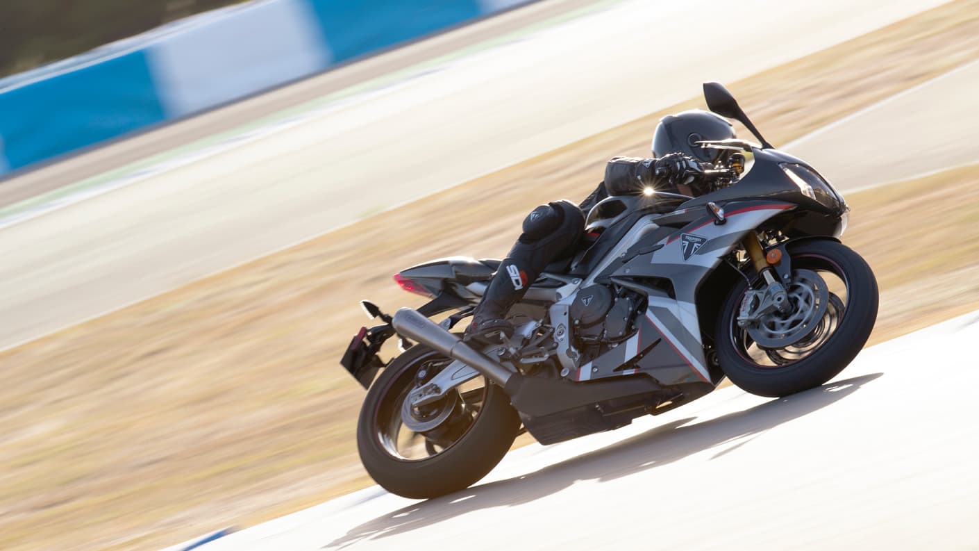 Triumph daytona 775 cheap